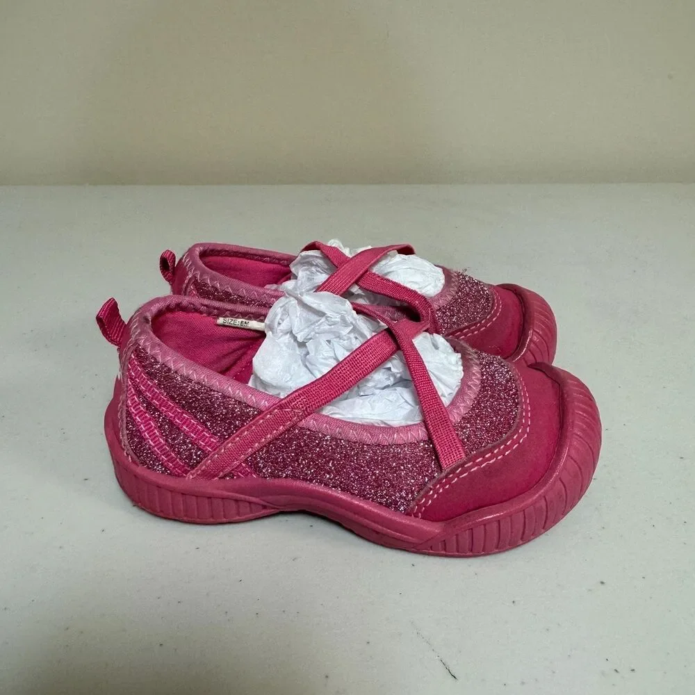 OshKosh Slip On Sneakers Girl's 6 Pink Sparkle Play Shoes Easy No Tie Spring